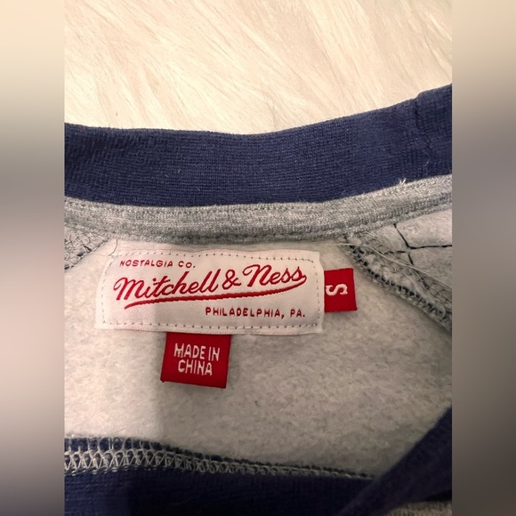 Vintage- Chicago Bears Sweatshirt size small- men’s but unisex - Picture 4 of 8